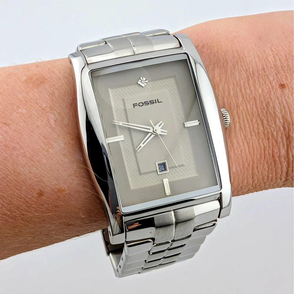 Fossil FS-4448 Men's Genuine Diamond Accent Y2K 2000s Rectangular Watch 38mm Box